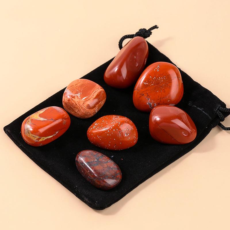 Jingde Jewelry Polishing Stones: Rose Quartz, Red Agate, Red Jasper, Green Aventurine, Large Demagnetizing Particles.