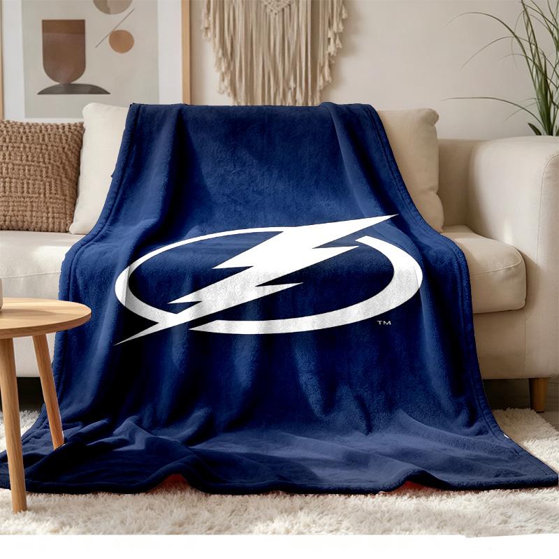 Tampa Bay Lightning Soft and comfortable flannel Suitable for sofas living rooms outdoor camping travel and also makes a great anniversary gif