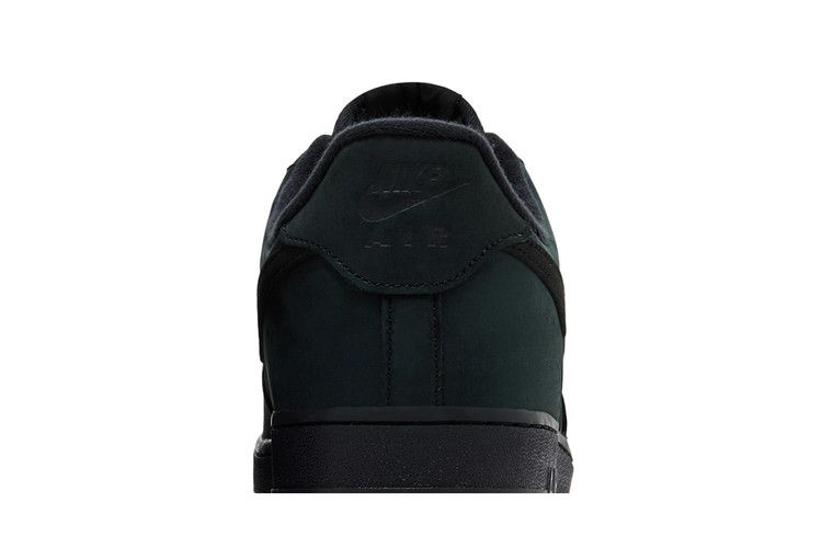 Nike Air Force 1 Low '07 WB Тройной черный Нубук