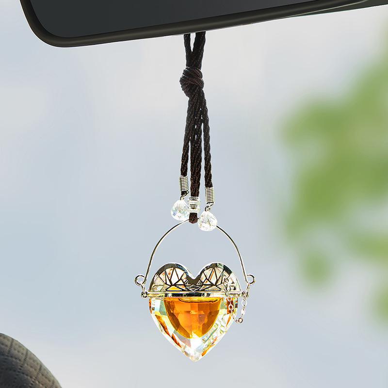 Heart-Shaped Geometric Car Perfume Pendant - European & American Design
