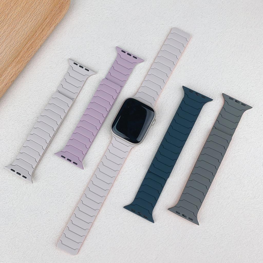 Strap For Apple Watch Band ultra 2 3 49mm 44mm 40mm 41mm 46mm 45mm Magnetic Silicone correas Bracelet IWatch Series 11 9 8 SE 10