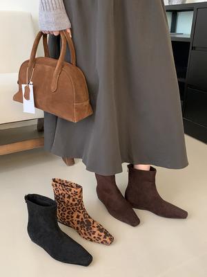 Модные женские ботильоны с квадратным носком, на плоском каблуке, черные, коричневые, с леопардовым принтом, 2024 г. Новые поступления, туфли-лодочки для вечеринок, размер 39