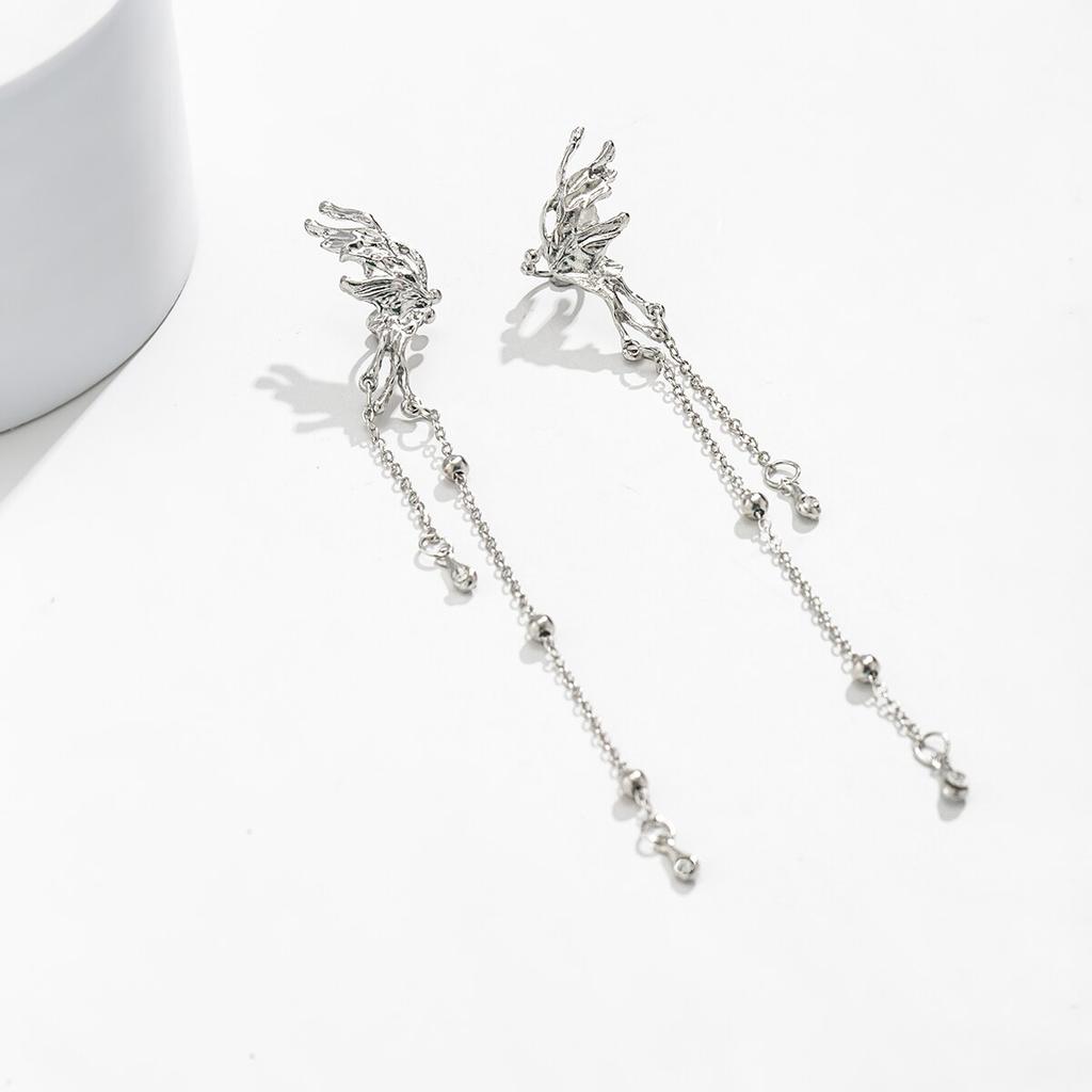 1 Pair Of Super Fairy Fairy Butterfly Tassel Earclip Female, With A Sense Of Niche Design Angel Wing Earbone Clip Without Ear Holes