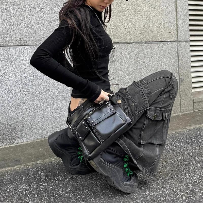 Black Low Waist Cargo Jeans Distressed Whiskers Multi-pocket Stretch Bootcut Pants Women Retro Grunge Streetwear