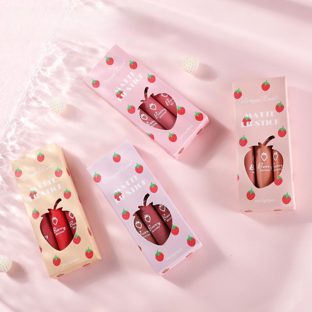 Набор из 3 блесков для губ Strawberry Set Box Velvet Fog Matte Lip Glaze Lipstick Lip Gloss Womens Antistick Cup Cute Set