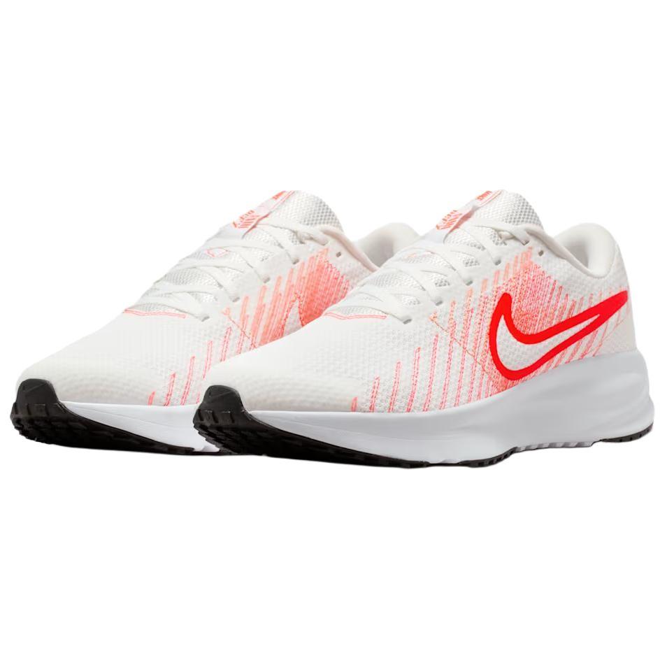 Men's Sneakers Nike Run Defy Summit White Turf Orange Summit White/Turf Orange/White/Bright Crimson
