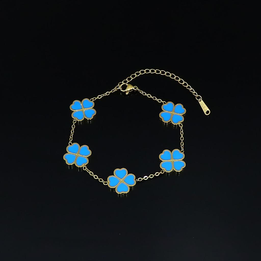 Браслет из титановой стали с четырьмя листочками клевера и пятью цветками, простой женский браслет из нержавеющей стали с эпоксидной смолой, однослойное украшение на руку девушки