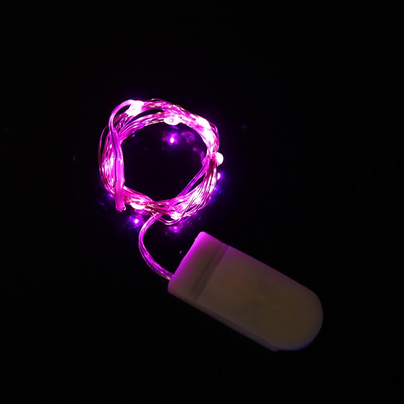 Светодиодная гирлянда: Маленькое медное проволочное украшение с батарейным блоком, идеально подходит для рождественского и наружного атмосферного освещения.