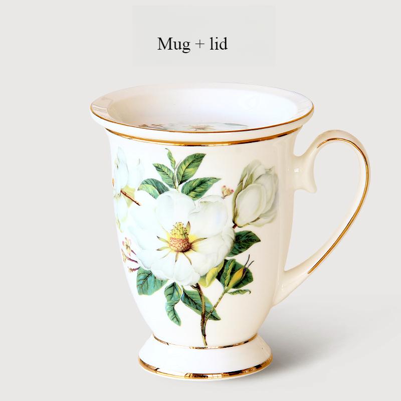 Керамическая кружка для чая 300 мл в стиле легкой роскоши - Кружка для кофе из тонкого костяного фарфора с золотой отделкой, Винтажные цветочные чайные чашки 'Камелия' с ручкой, 1 шт.