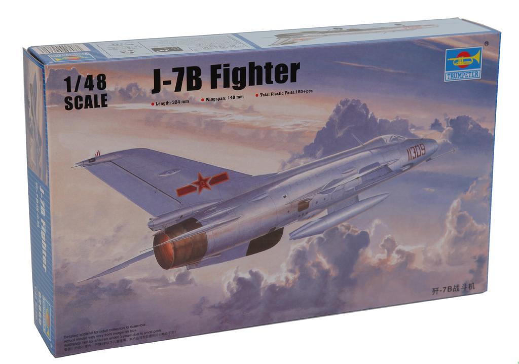 Trumpeter Chinese Air Force Fighter 1/48 J-7B Multi-Role