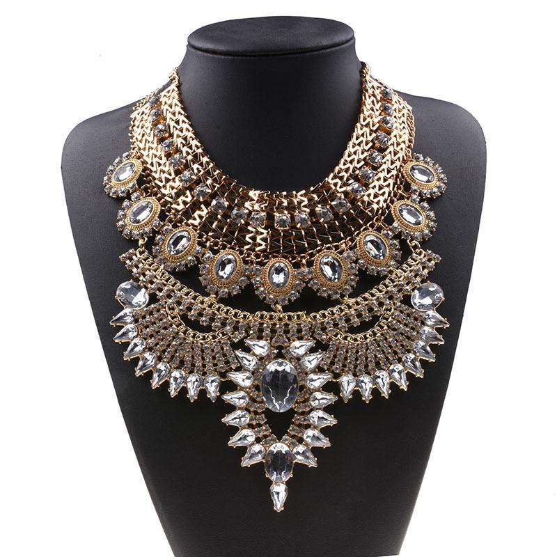 Alloy Diamondencrusted Necklace Fashion Exaggerated Short Necklace Crystal Necklace Jewelry