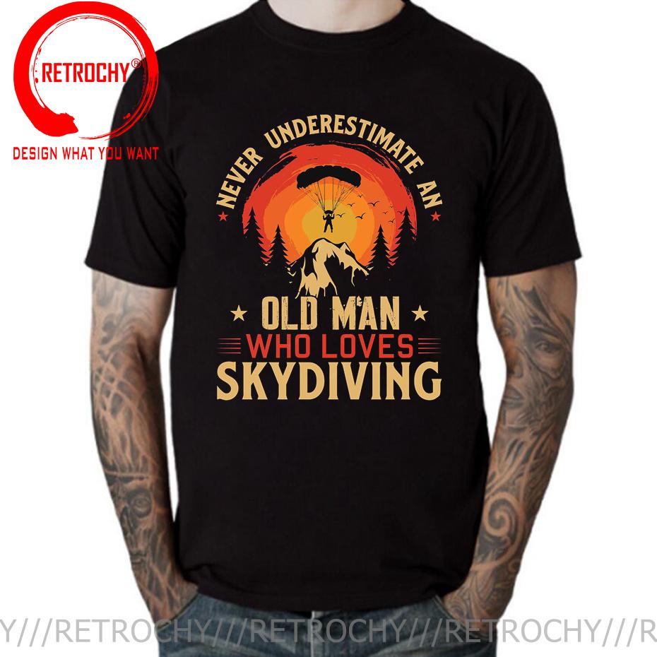 Vintage Retro Never Underestimate An Old Unisex Who Loves Skydiving T Shirt Unisex Unisex for Dad Birthday Gift Sky Diver Skydive Tshirt