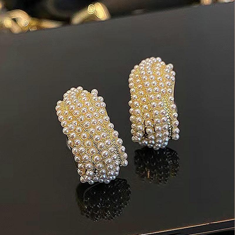 Серебряные серьги-кисточки с жемчугом и иглами - модные универсальные женские украшения