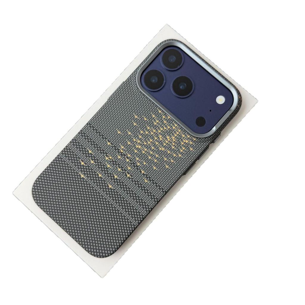 iPhone 17 Pro Max Магнитный противоударный чехол из кевлара «Мерцающая волна»