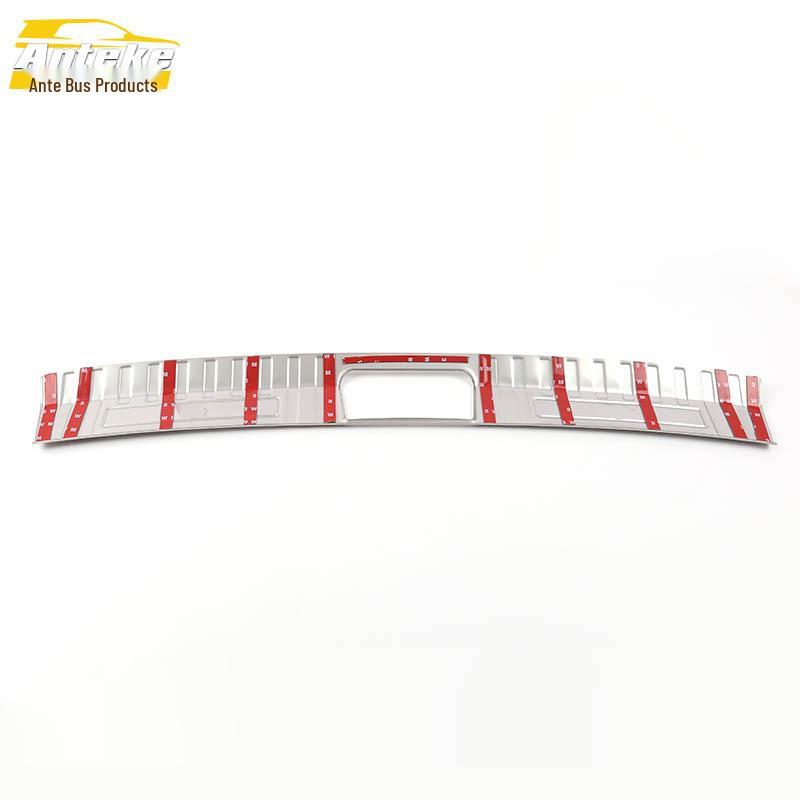 Защитная накладка багажника Hongguang S3: Защитная накладка на задний борт из нержавеющей стали