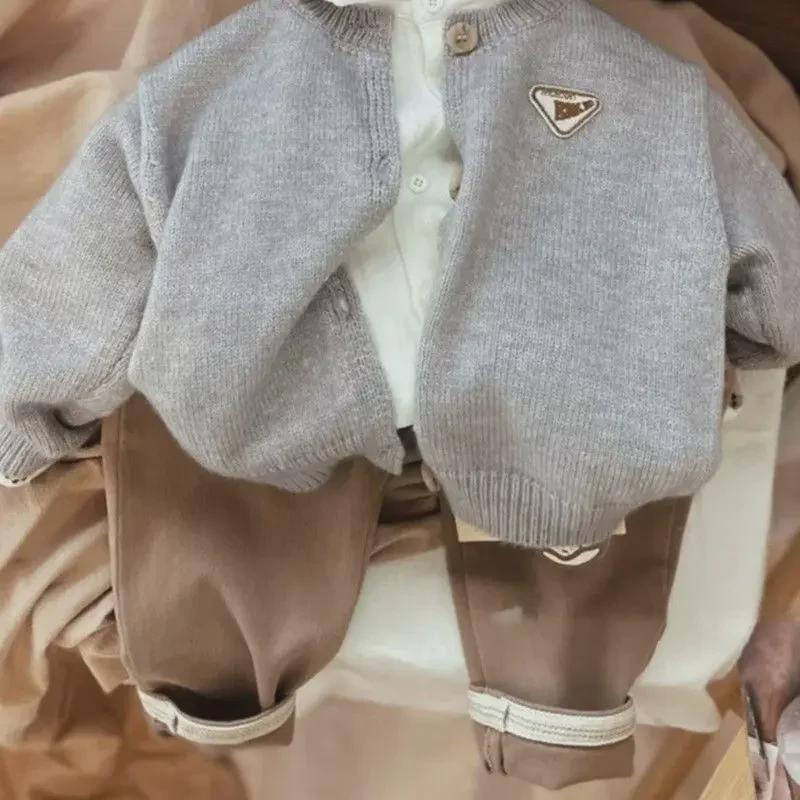 Korean Boys' Knit Sweater 2023: Stylish Autumn/Winter Short-Sleeved Cardigan