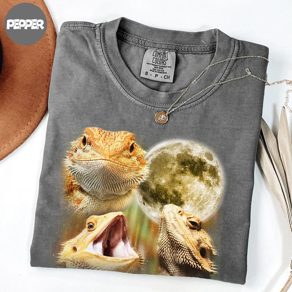 Three Bearded Dragons Moon Shirt, Retro Reptile Lover Tee, Funny Lizard Graphic T-shirt