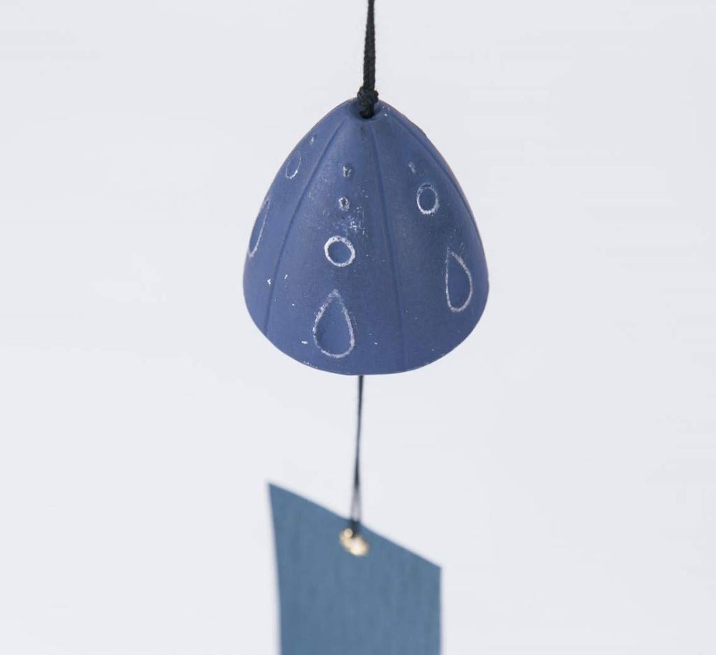 Iwachu Wind x Nambu 27168 Chime, "Yudachi" (Downpowder) Pattern, Silver/Purple, 5cm (H)5cm, Ironware,