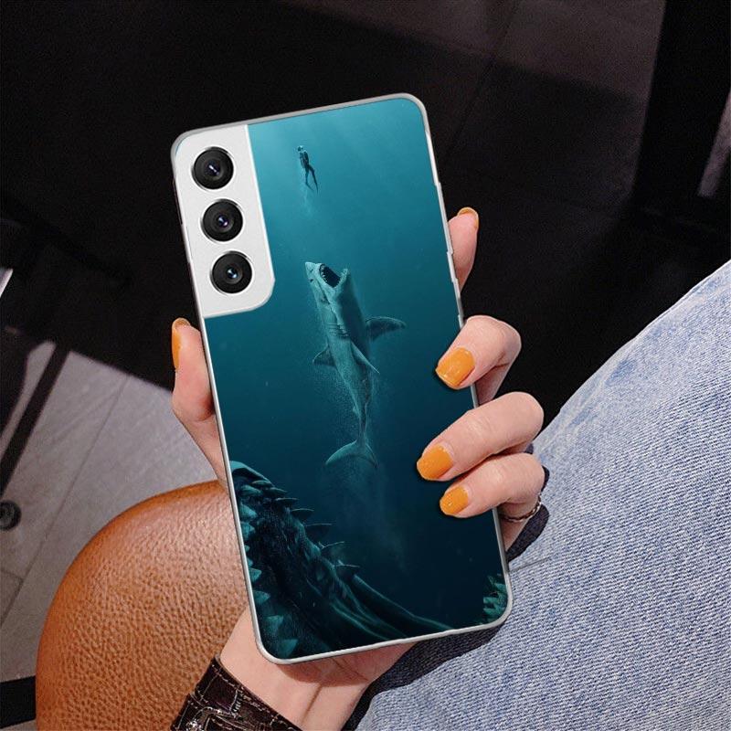 Ocean Monster Shark Swimming Phnoe Case for Samsung Galaxy S26 S25 Edge S23 S24 Ultra S22 Plus S21 S20 FE Unique Cover Soft Coqu