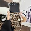 Применимый чехол для мобильного телефона Motorola Razr11 Ultra, чехол-книжка Razr11, кожаный чехол с леопардовым принтом, с портативным шнурком, противоударный, влагозащитный