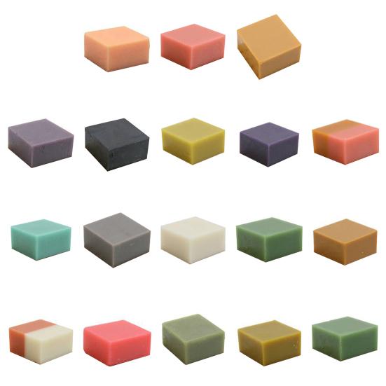 Увлажняющее мыло для лица с мягким практичным эфирным маслом трав