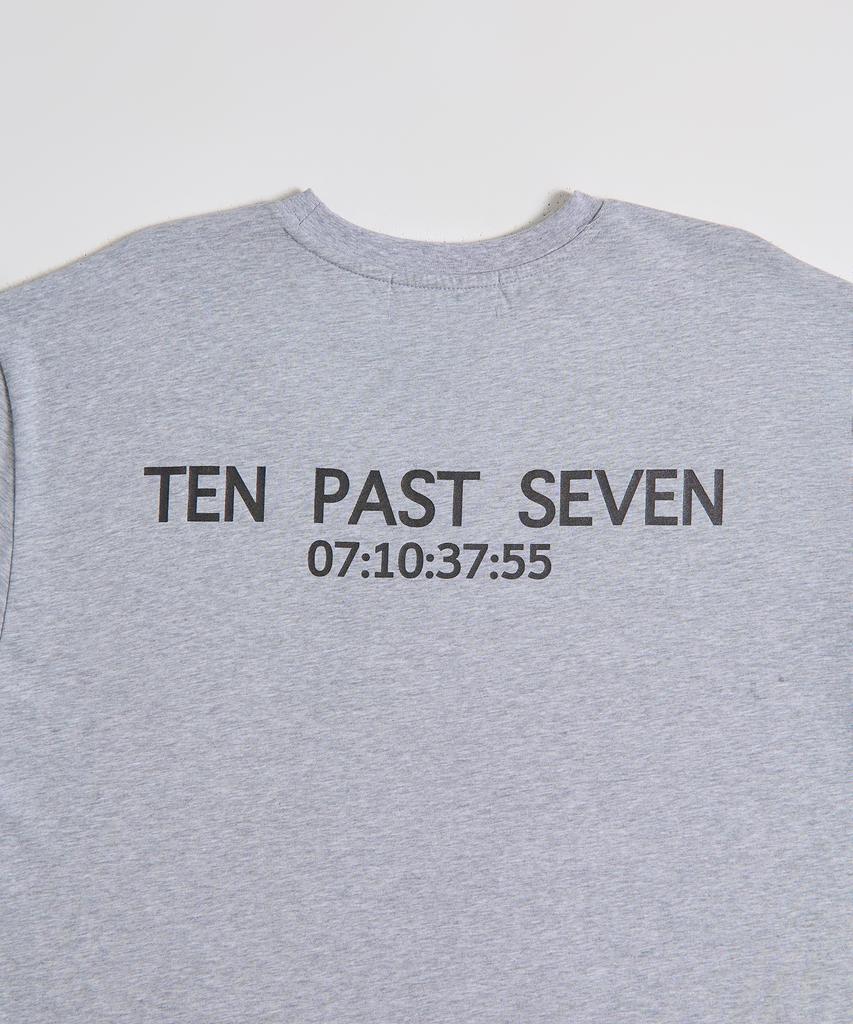 TEN PAST SEVEN Oversized T-Shirt - Gray