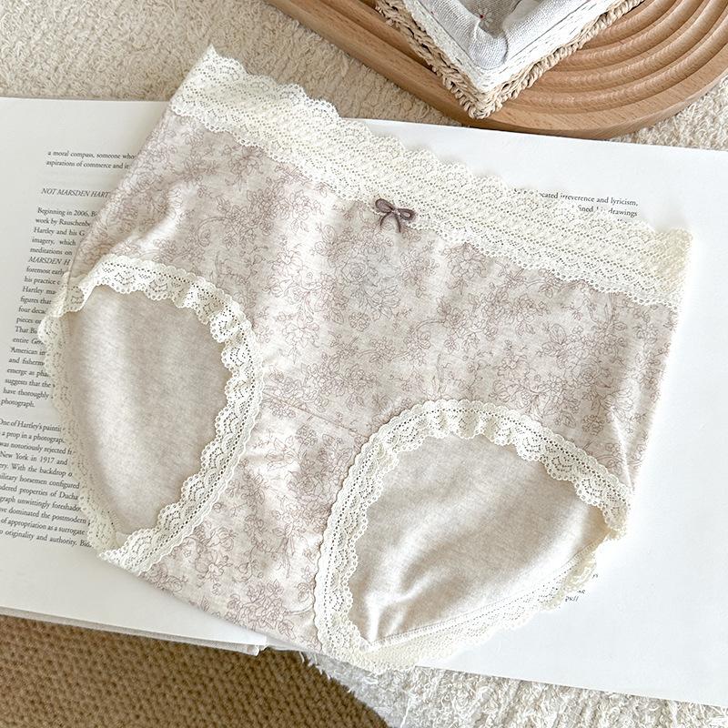 Женские кружевные трусы-слипы класса 10a с бактериостатическим эффектом для весны и осени