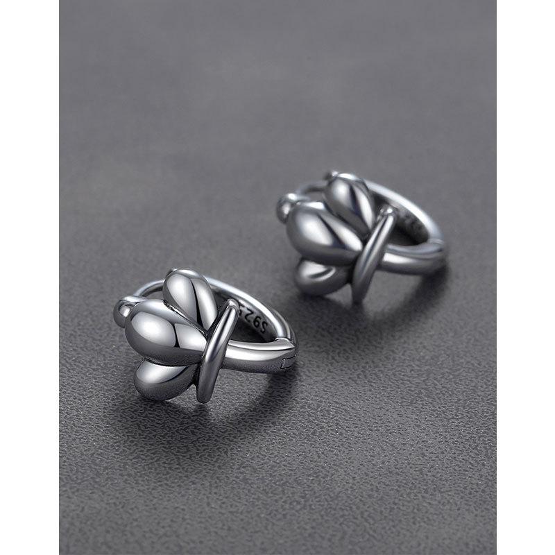 Glossy Crown Earrings Retro and Old Personality Trend Men's and Women's Cold Wind Earrings