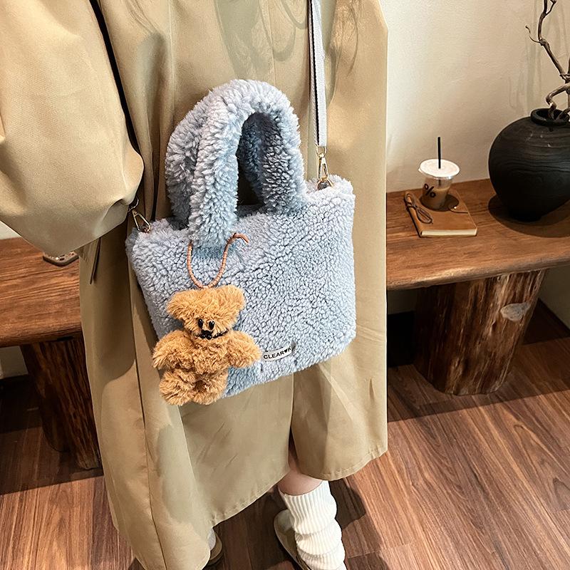 Hairy Bag Women's 2025 Autumn and Winter New Bucket Bag Cute Handbag Ins Versatile Shoulder Messenger Bag