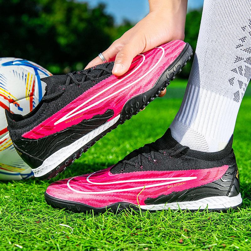 New low-top football shoes men's adult sports AG long TF broken nails student youth game training shoes