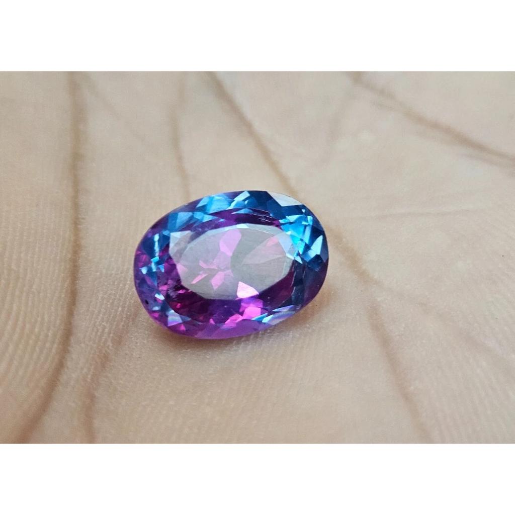 Stunning Pitambari Sapphire Bi-Color Oval Cut 8 Ct Certified Loose Gemstone