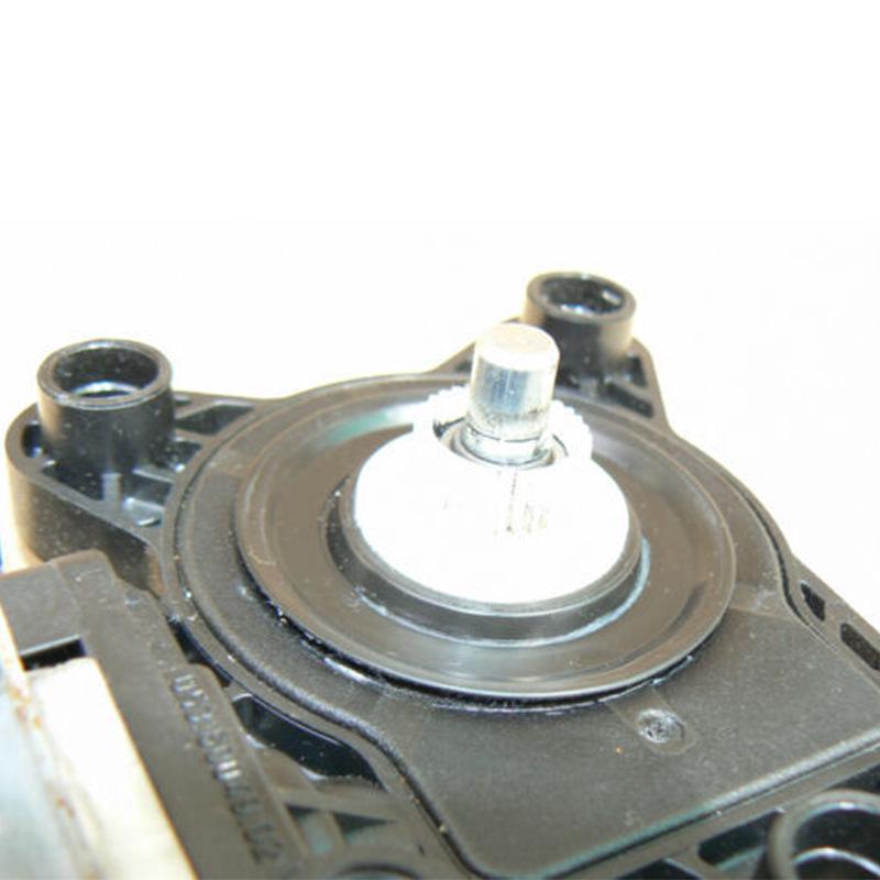 Мотор стеклоподъемника для Mercedes-Benz W203/W220 (2208204642)