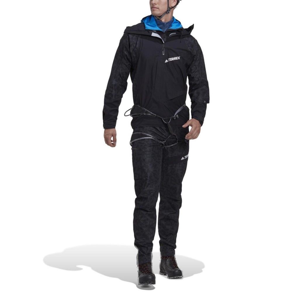 adidas Куртки и Пальто Мужские Черные HH8902
