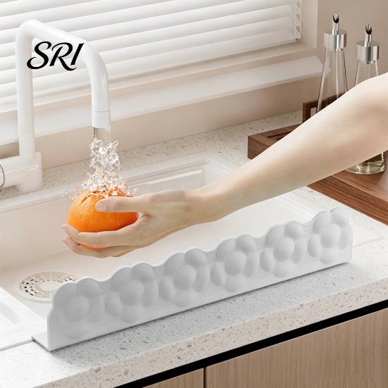 Oil-proof Sink Guard Silicone Splash Non-slip Suction Cup Water Protector Edge Reusable Kitchen Countertop Anti-Splash Shield Board Barrier