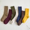 Осень Зима В Трубу Корейский Однотонный Желтый Дизайнер Рождество Милые Носки до середины икры Харадзюку Ретро Женские Хлопковые Свободные Носки
