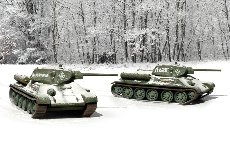 Platz Italeri 1/72 Вторая мировая война Советский Т-34/76 м42 Набор пластиковых моделей двух танков IT7523 (танк)