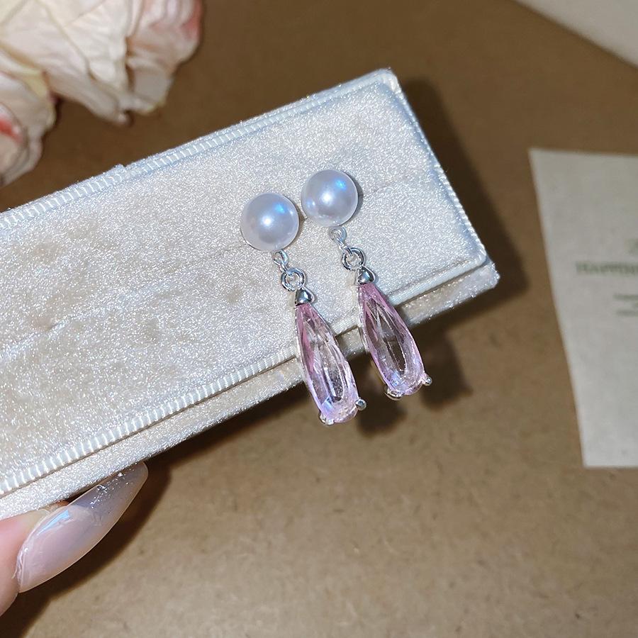 Серьги-пусеты «Серебряная игла» с вырезами в виде розовых бабочек и цирконами - Высококачественная роскошная модная бижутерия