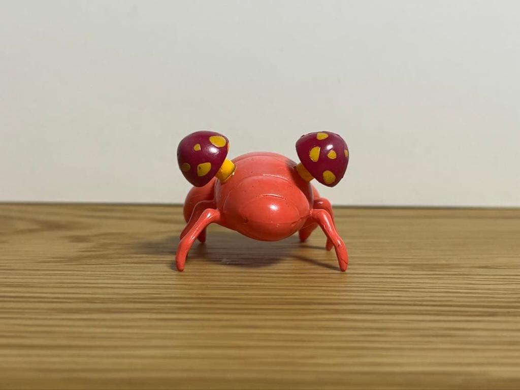[USED] Moncolle Paras Pokemon Figure, Super Rare, Early Model