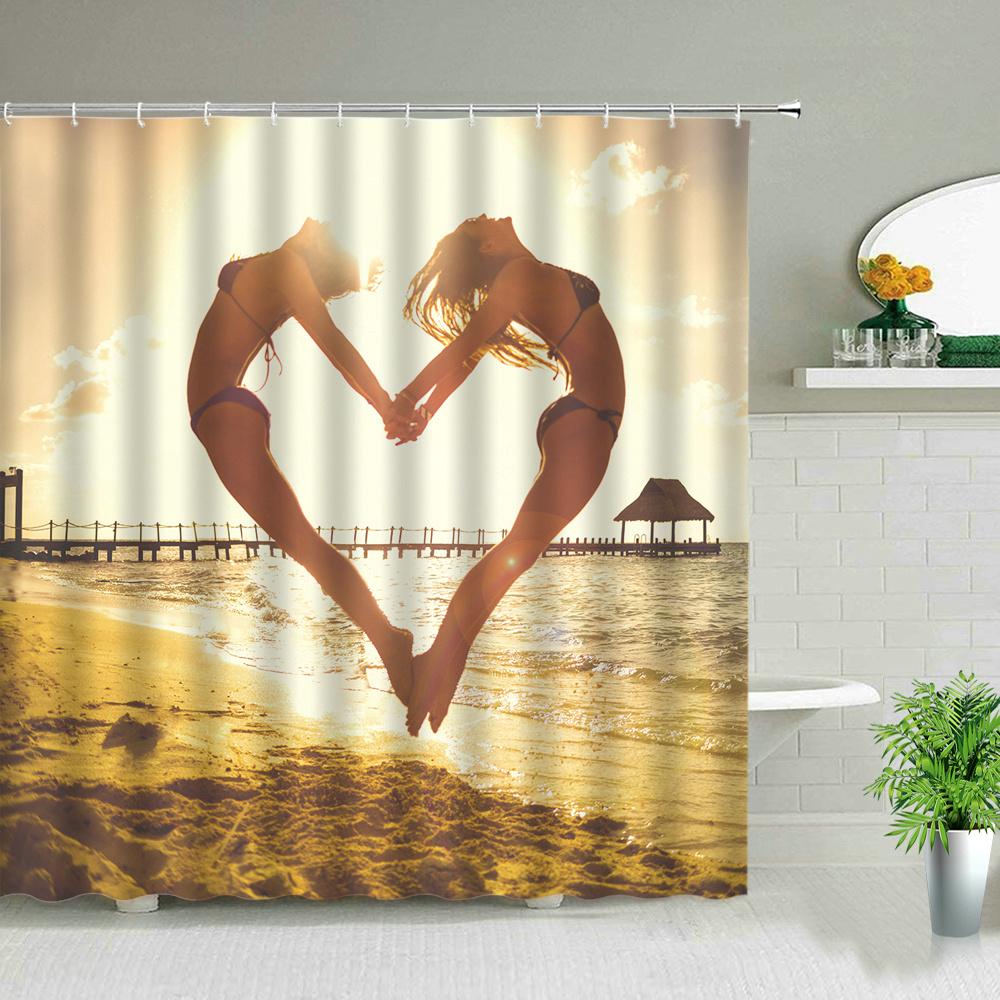 Солнечный свет Пляжная девушка Пальма Доска для серфинга Пейзаж Шторки для душа Сексуальная женщина 3D-принт Шикарная занавеска Декор для ванной комнаты С крючками