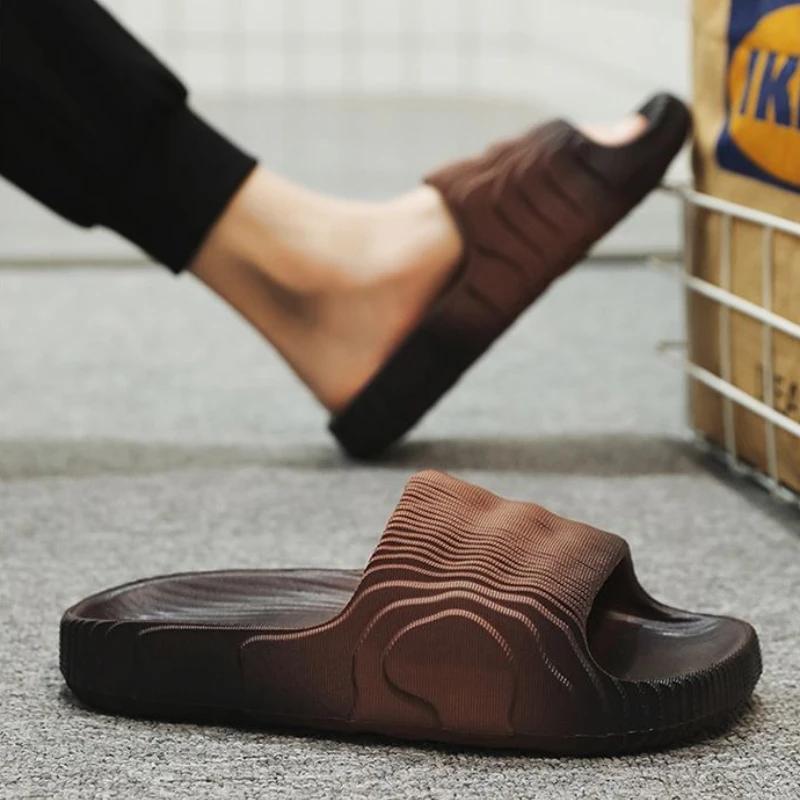 Сандалии Мужские Платформа Сабо Шлепанцы для Мужчин Мягкие Пляжные Удобные Хлопушки 2025 Дизайнерские Роскошные Резиновые Забавные Взрослые Повседневные Туфли