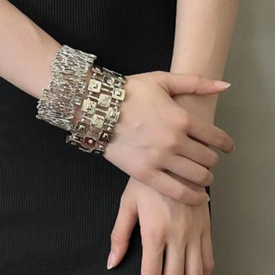 Браслеты – Манжетные браслеты