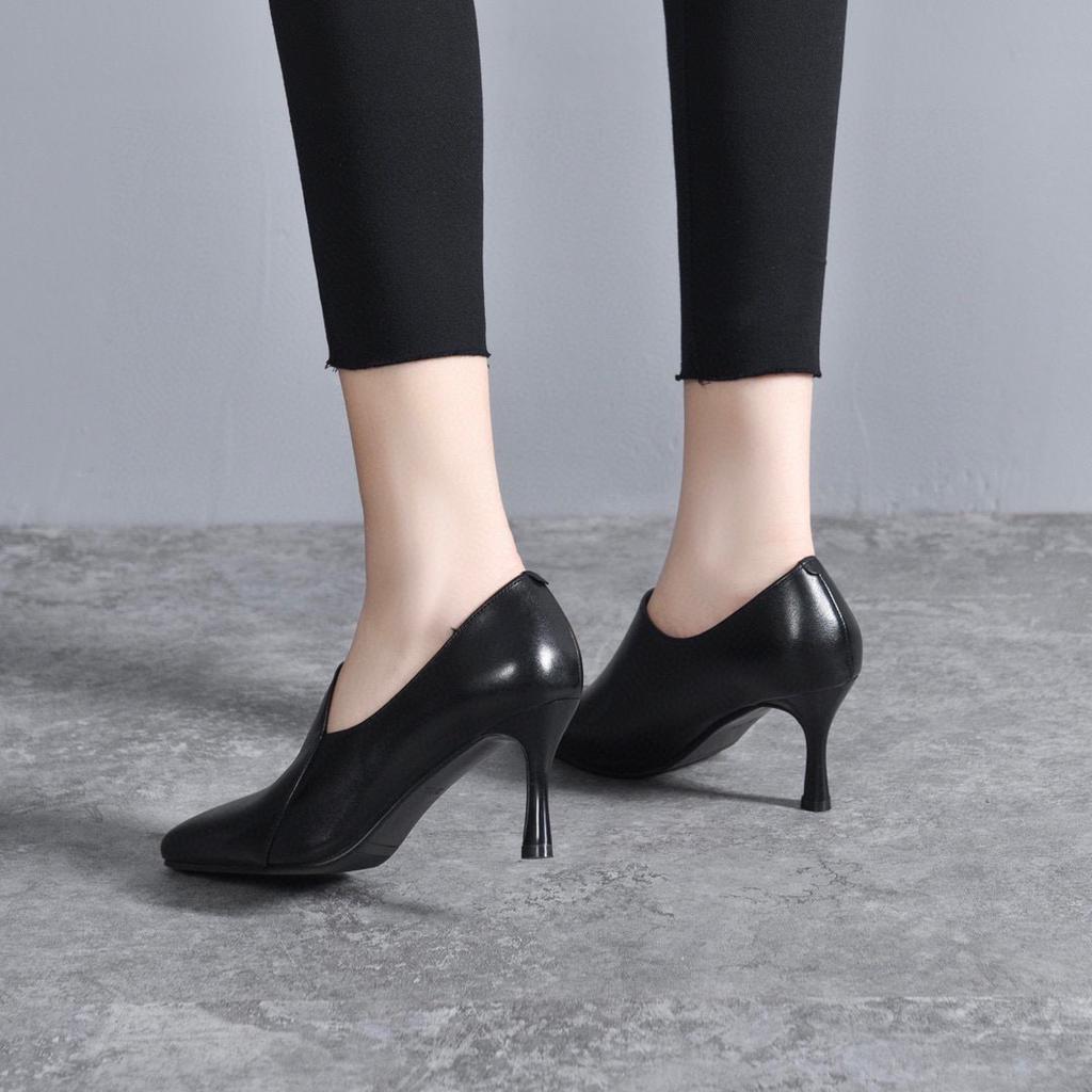 Women's Shoes 2025 Early Spring New Fashion Pointed Deep Mouth Small Single Shoes Black First Layer Cowhide Black Thin High Heels