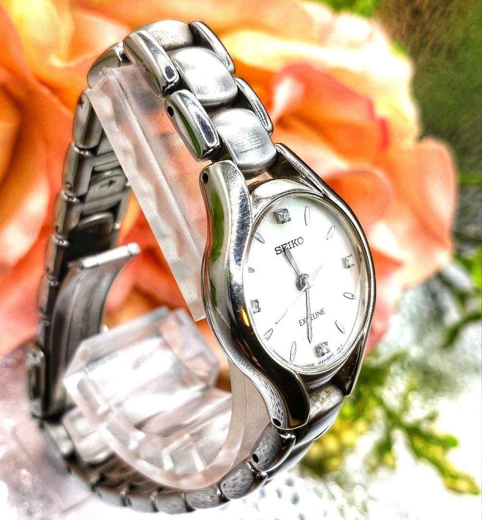 [USED] Seiko Exceline Watch, Small Silver with 4 Diamonds