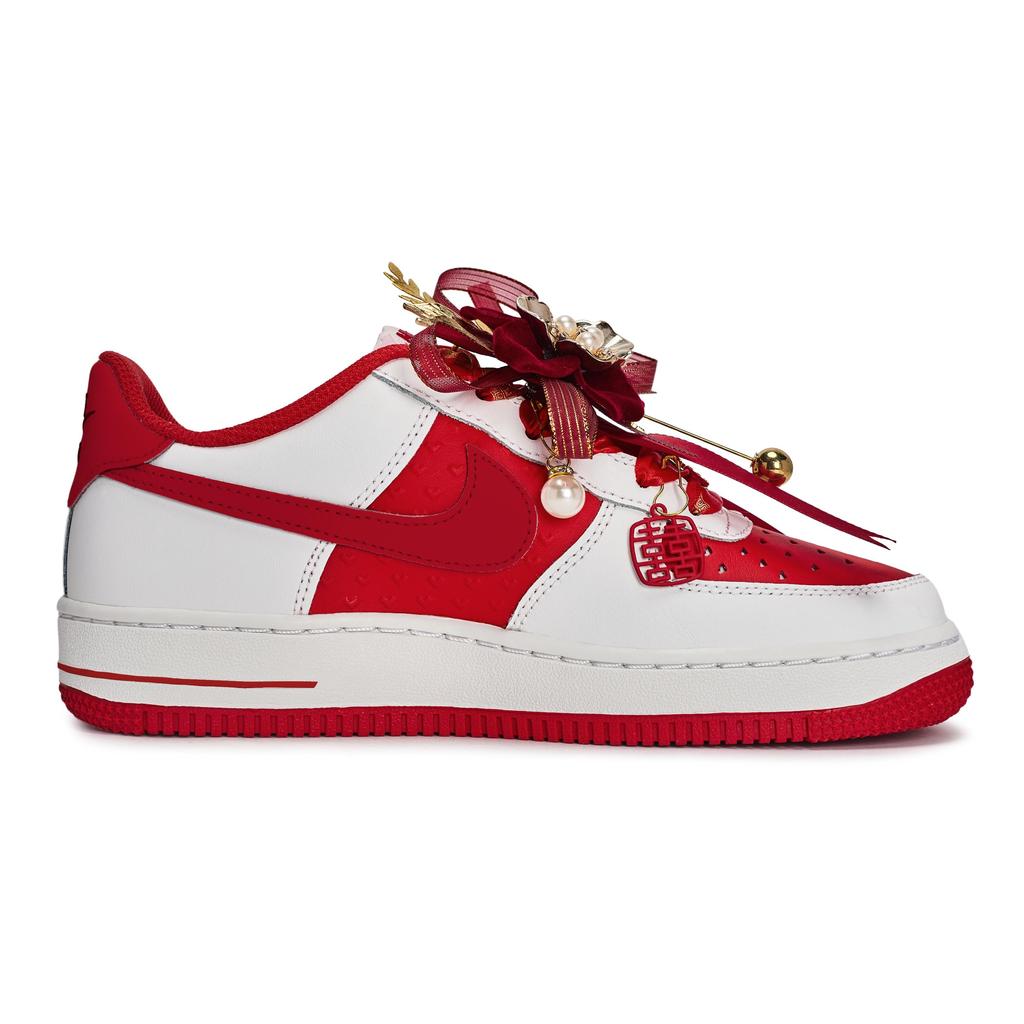 Nike Air Force 1 811 Manufacturing, Tangshe United Hearts Low top Skateboard Shoes Unisex Red White Gold HV5165-121(Team80-)