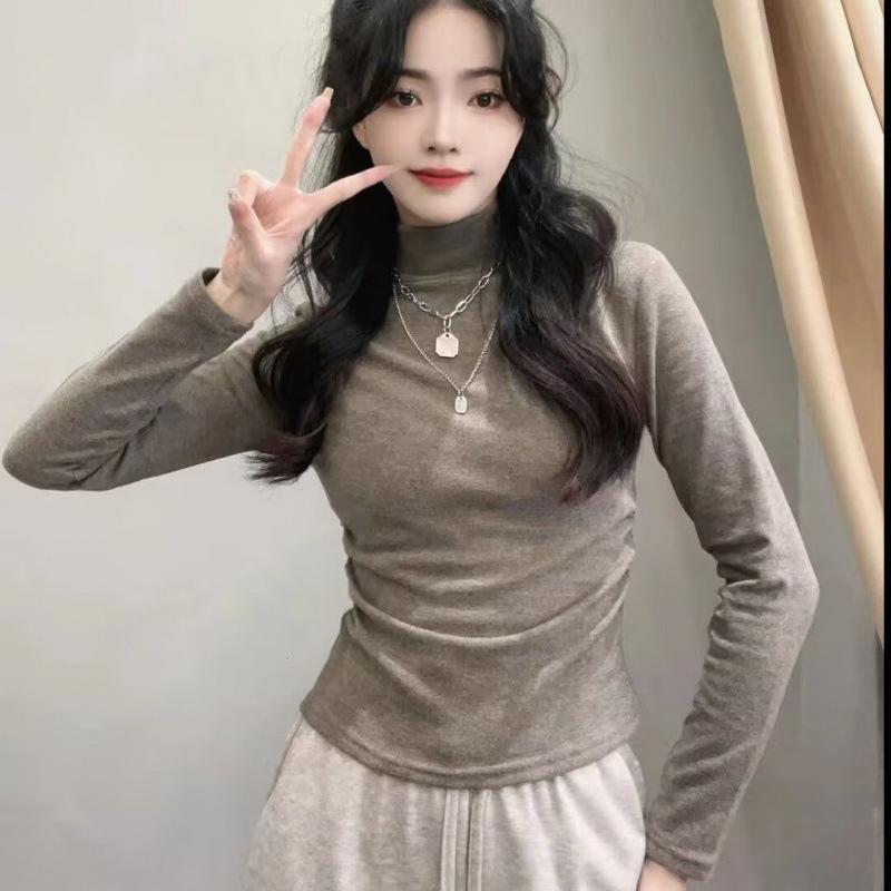 Autumn and Winter Thickened Velvet Half Turtleneck Versatile Bottoming Shirt with Slim Fit Short Warm T-shirt Tight Top