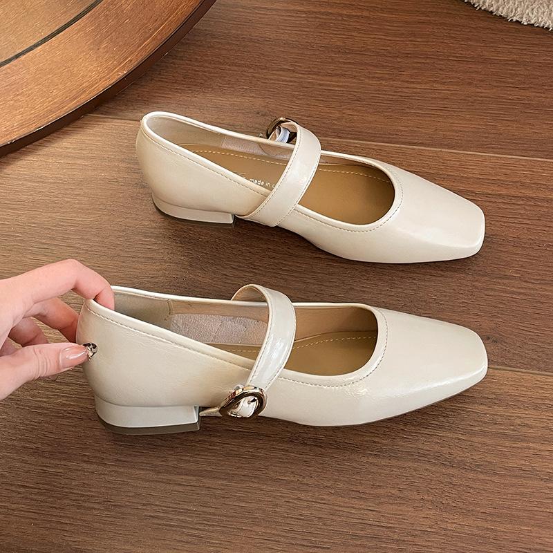 Модный темперамент, маленький ароматный стиль, толстый каблук, неглубокий носок, одинарные туфли для женщин 2025 года, новая весна и осень, французская квадратная голова Мэри Джейн sma