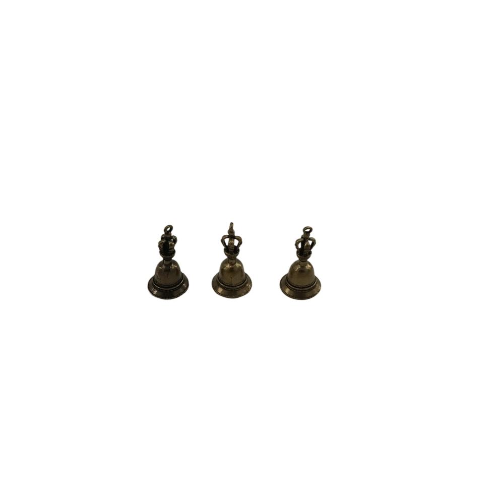 Creative Retro Tibetan Bronze Home Decoration Handicraft Die-casting Car Pendant Wind Bell Brass Bell Demon Subduing Bell
