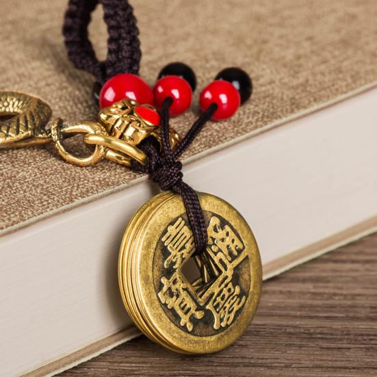 Брелок в стиле ретро в виде змеи, реалистичная резьба, кулон на удачу, китайский брелок на год змеи 2025, сумки, аксессуары для одежды