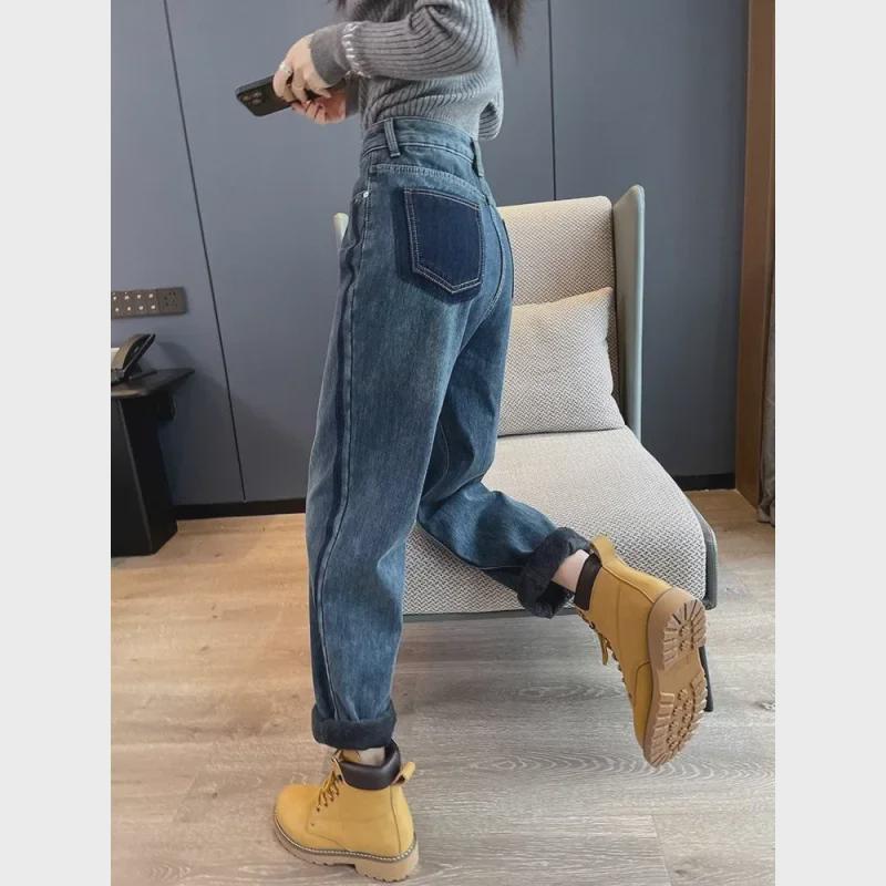 2024 Autumn/Winter Women's Velvet High-Waist Straight Jeans - Retro, Slim Fit, Versatile, Thickened Casual Pants