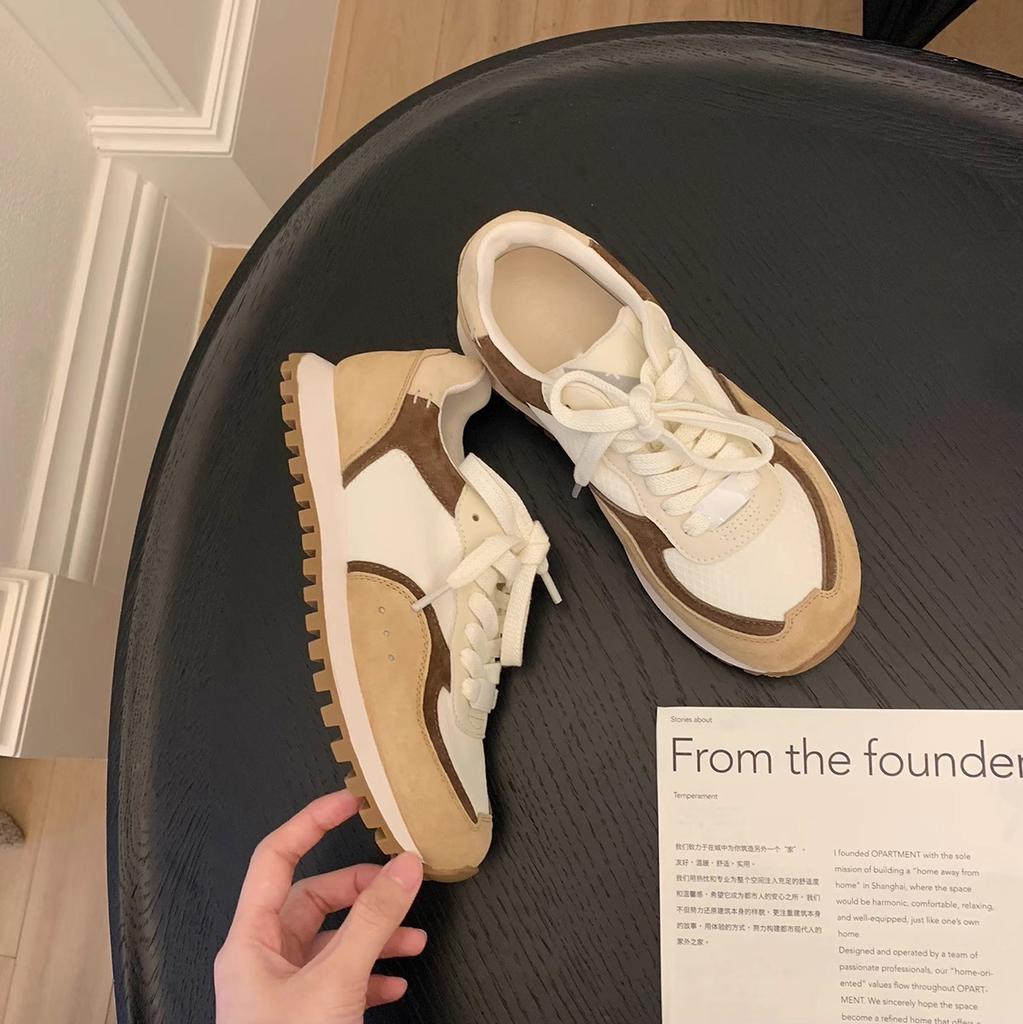 Grape Mother Autumn New Breathable Women's Shoes Soft Sole Not Tired Feet Sports Shoes Summer Light Women's Casual Shoes